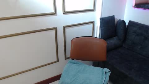  Ashley online show from November 28, 1:13 am