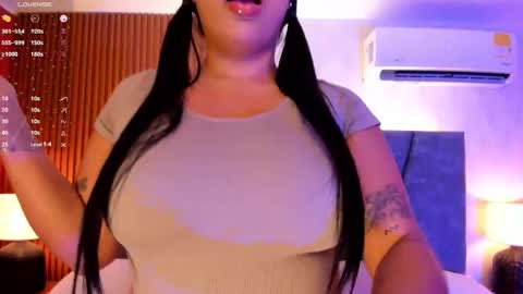 Sara Smith online show from November 21, 7:23 pm