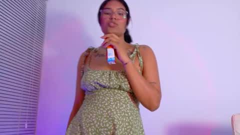 Ashley  online show from November 28, 1:46 am