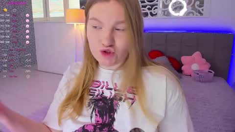 AshleyJonse online show from February 2, 6:32 am