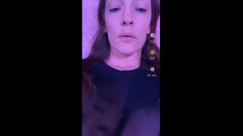 Snapshot of ashleyshyne69 chatting on September 14, 9:16 pm Ashley online show from September 14, 9:16 pm