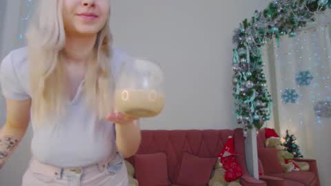 ashly_cherry online show from January 16, 12:36 pm