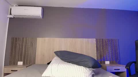 Ashly online show from February 26, 6:30 am