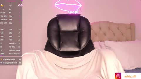 Snapshot of ashly_z chatting on January 11, 1:59 am Ashly  online show from January 11, 1:59 am