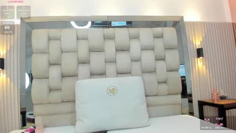 ashlyn online show from March 8, 8:14 pm