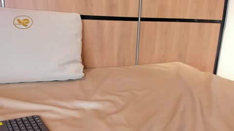 ashlyn online show from February 28, 11:20 pm