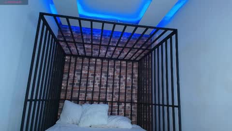 Ashly Rouxx online show from April 8, 10:02 pm