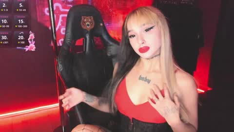 Mila online show from January 23, 7:00 am