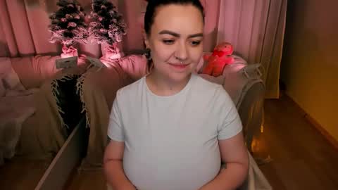 Your girlfriend online show from December 22, 1:12 am