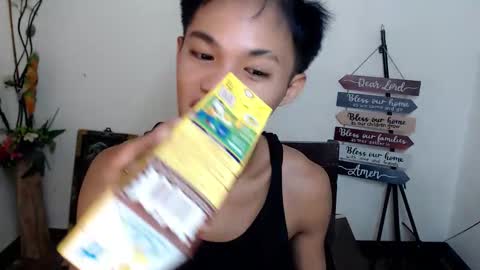 asian_lover05 online show from October 16, 6:51 pm