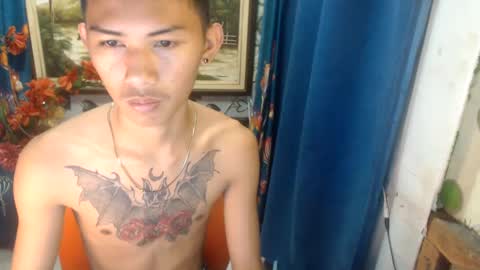 asian_petit69 online show from December 2, 7:19 am