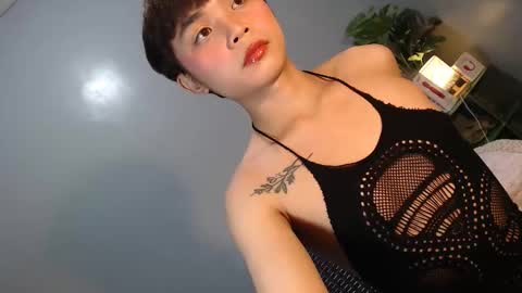 Reyshell online show from February 20, 2:08 pm