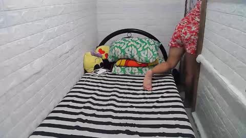 Snapshot of asian_sexydimples chatting on March 11, 1:26 am Trixie online show from March 11, 1:26 am