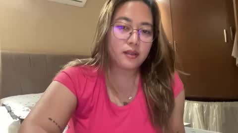 Curvy online show from March 15, 11:57 am