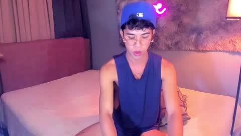 asiancum_peter online show from October 26, 3:51 am