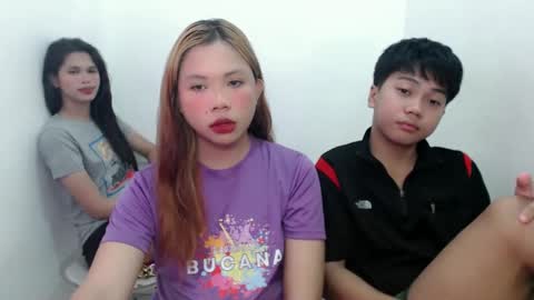   online show from February 9, 5:40 am