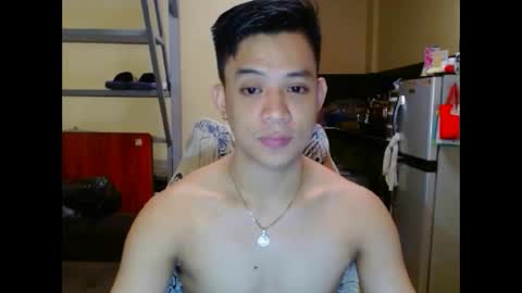 asiandreamboyx online show from September 13, 11:34 am