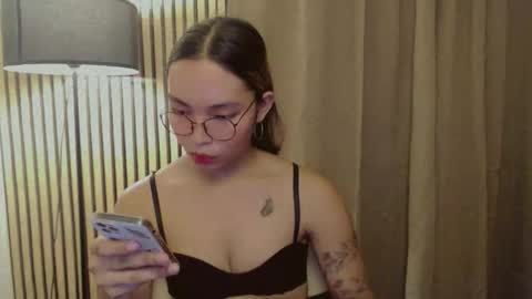 HI IM TAMIRA LOOKING FOR SERIOUS RELATIONSHIP online show from October 12, 6:50 am