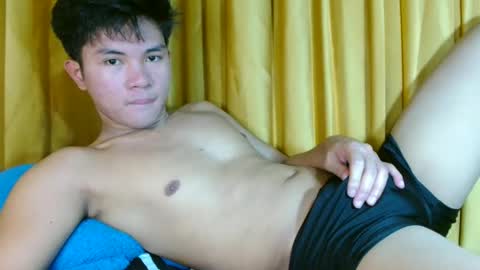 asianjay_hunks online show from May 28, 2:53 am