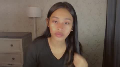 kisses online show from March 28, 10:49 am