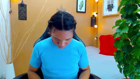 ASLY online show from September 13, 12:18 pm