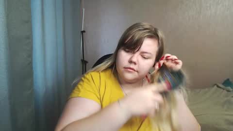 Snapshot of asmitkeyn chatting on October 29, 5:20 am AsmiTKeyn online show from October 29, 5:20 am