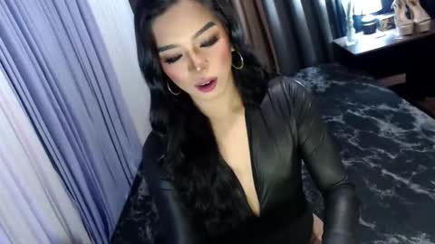 Margaux Miller online show from October 29, 5:36 pm