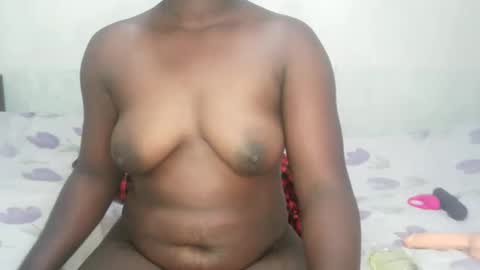 candy online show from December 4, 8:58 am