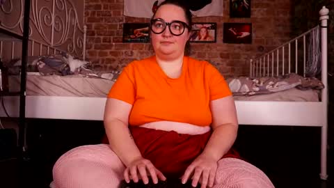 Eva online show from November 1, 3:49 am