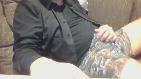 Snapshot of assmani28 chatting on March 5, 1:39 pm Assmani28 online show from March 5, 1:39 pm