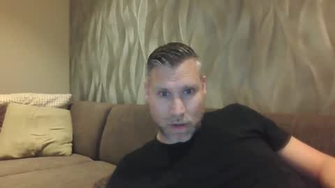 Snapshot of assmani28 chatting on February 27, 5:37 pm Assmani28 online show from February 27, 5:37 pm