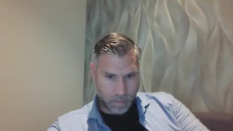 Snapshot of assmani28 chatting on September 30, 2:05 pm Assmani28 online show from September 30, 2:05 pm