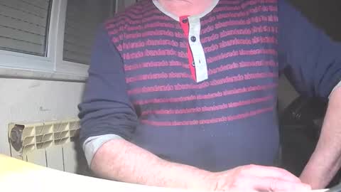 astelover online show from November 22, 9:35 pm