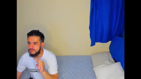 Mag and Molly online show from November 25, 3:05 am