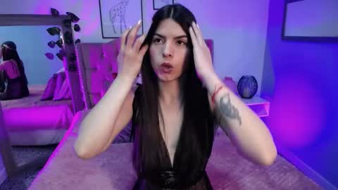 astrid_velle online show from October 21, 3:22 am