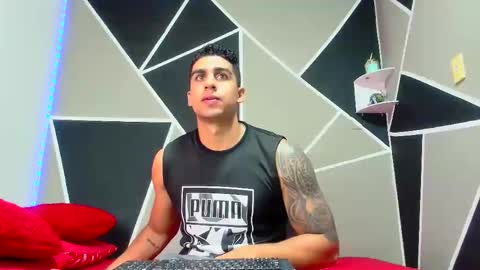 Astrom model independent online show from March 7, 8:44 pm