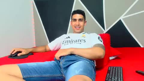 Astrom model independent online show from February 9, 4:36 am