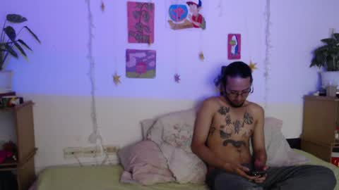 Astrid 69 online show from March 31, 4:51 pm