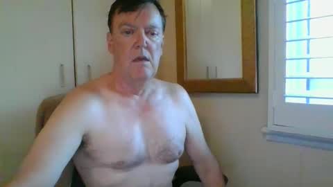 astute008 online show from February 18, 8:14 am