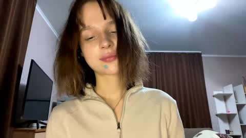 Asuna online show from April 27, 11:35 pm