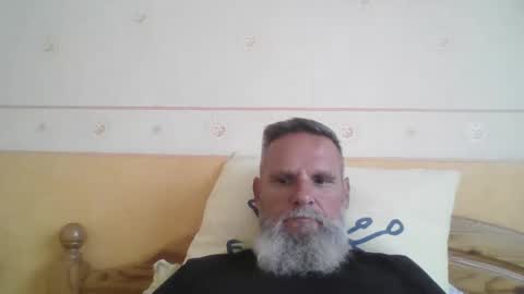 Snapshot of atatanka chatting on September 10, 11:33 am atatanka online show from September 10, 11:33 am