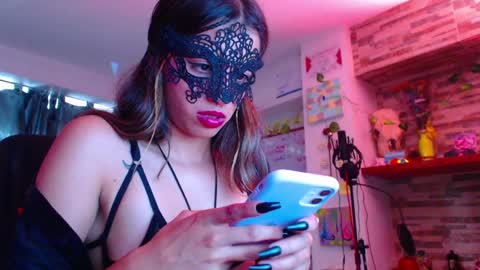 Atenea online show from March 6, 6:48 pm