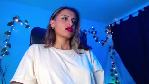 Atenea online show from January 16, 11:16 pm