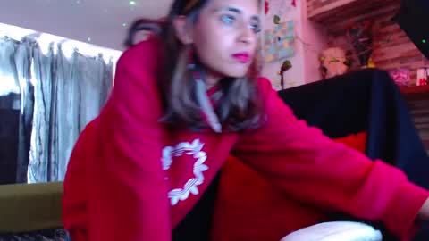 Atenea online show from February 24, 5:09 pm