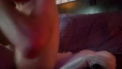 Snapshot of athandrew chatting on September 29, 8:19 pm jonnyandrew online show from September 29, 8:19 pm