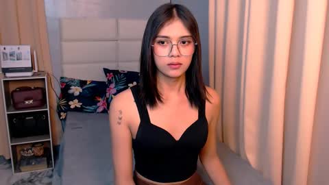 Ady online show from February 17, 2:09 am