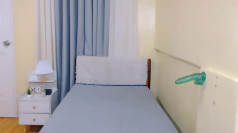 Ady online show from March 2, 12:23 pm