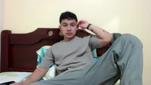 Robin online show from December 23, 3:45 am