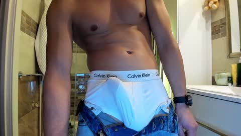 AthleticLoganX online show from January 8, 12:58 pm