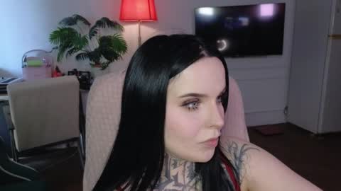 online every day between 10am-23pm online show from June 7, 4:50 am